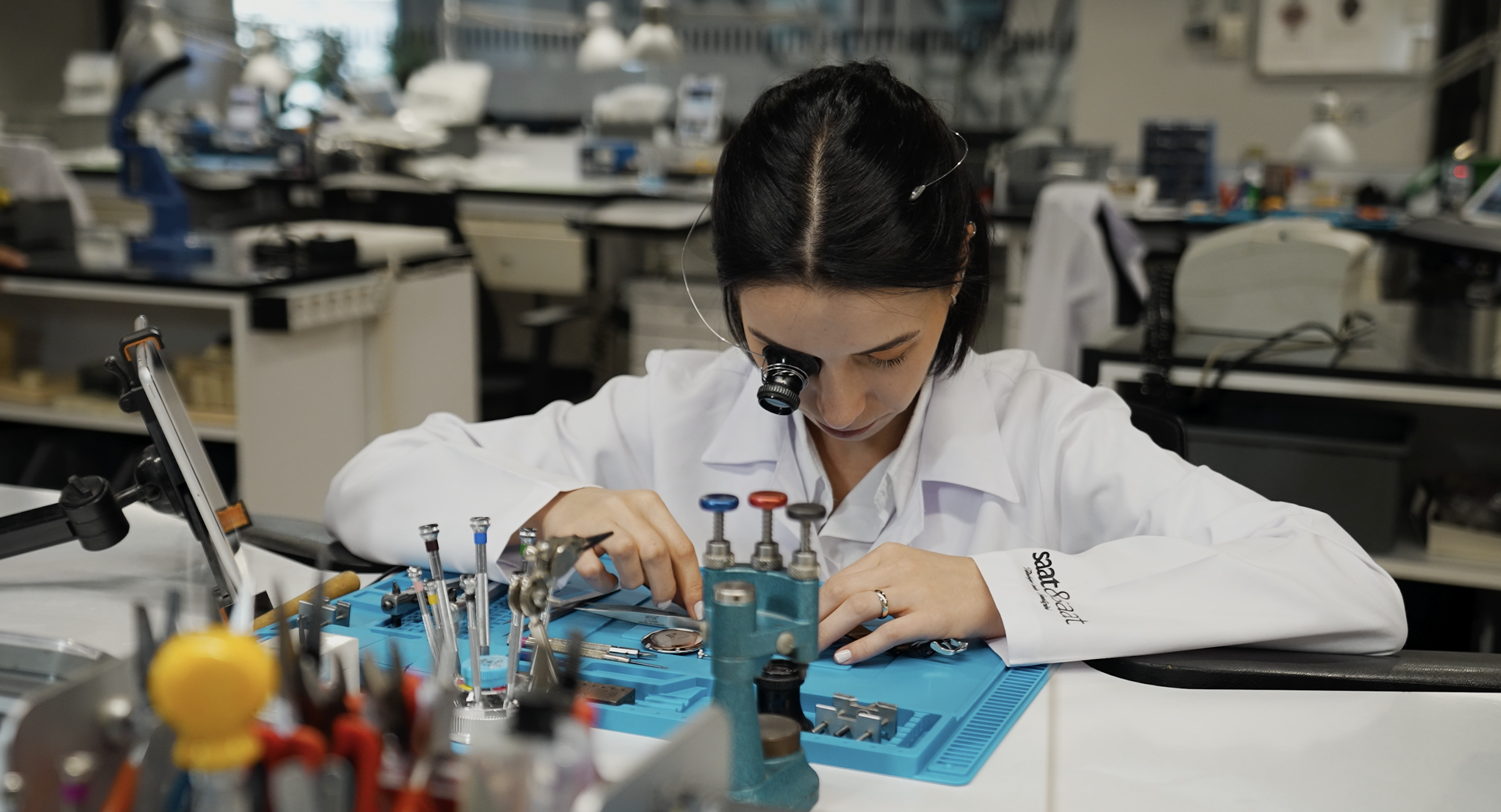 Saat&Saat, Kadın İstihdamını Güçlendirecek Eşsiz Bir Projeyle Öne Çıkıyor